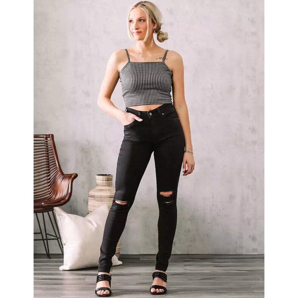 Levi 721 High Rise Skinny Slim Through Hip And Thigh Hypersoft Black Size 26/32
